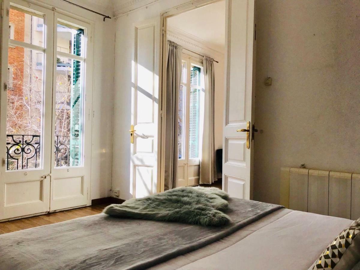 Big And Bright Apartment Bcn Barcelona Eksteriør billede
